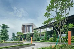 Quantis Club House