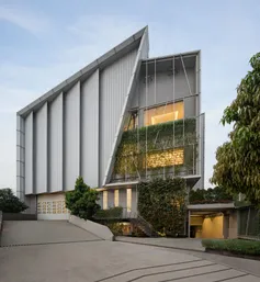 FNI Head Office
