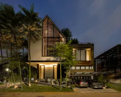 MG House