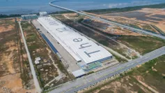 12 Wave Logistic Centre